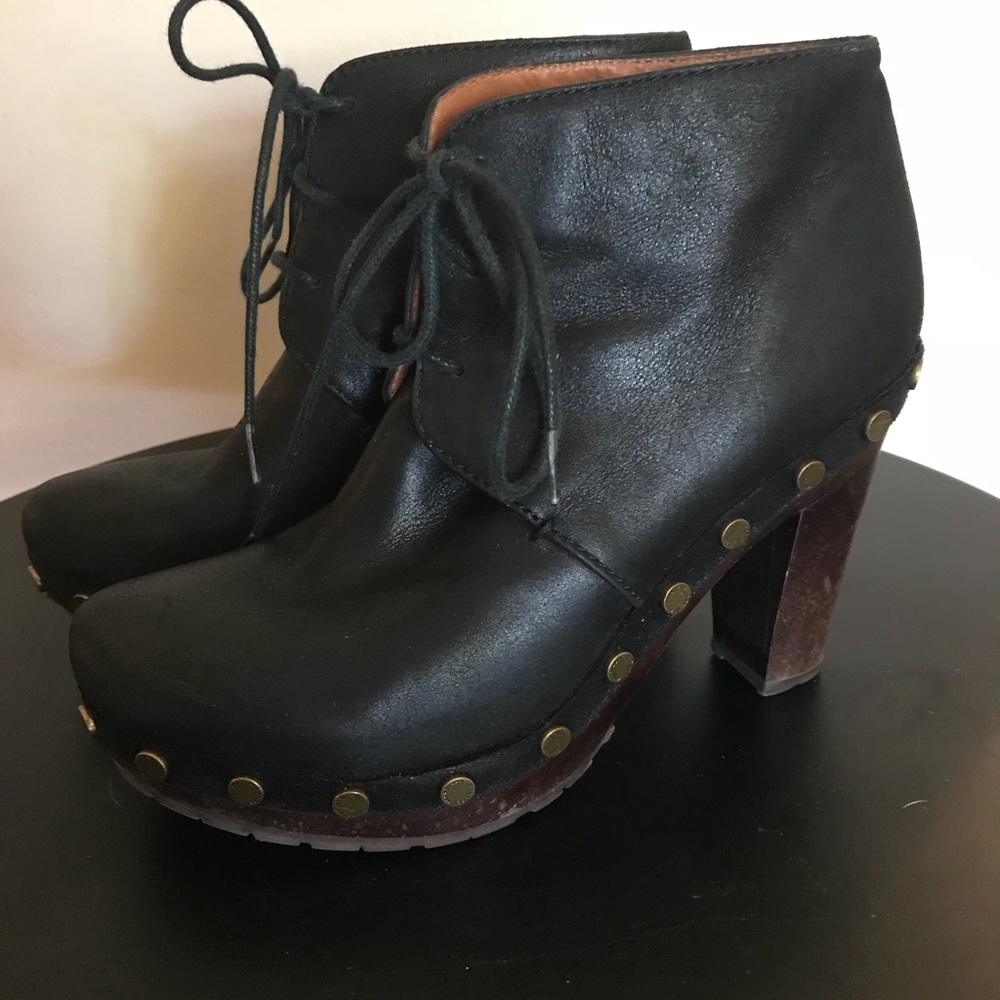 Marc by Marc Jacobs bootie